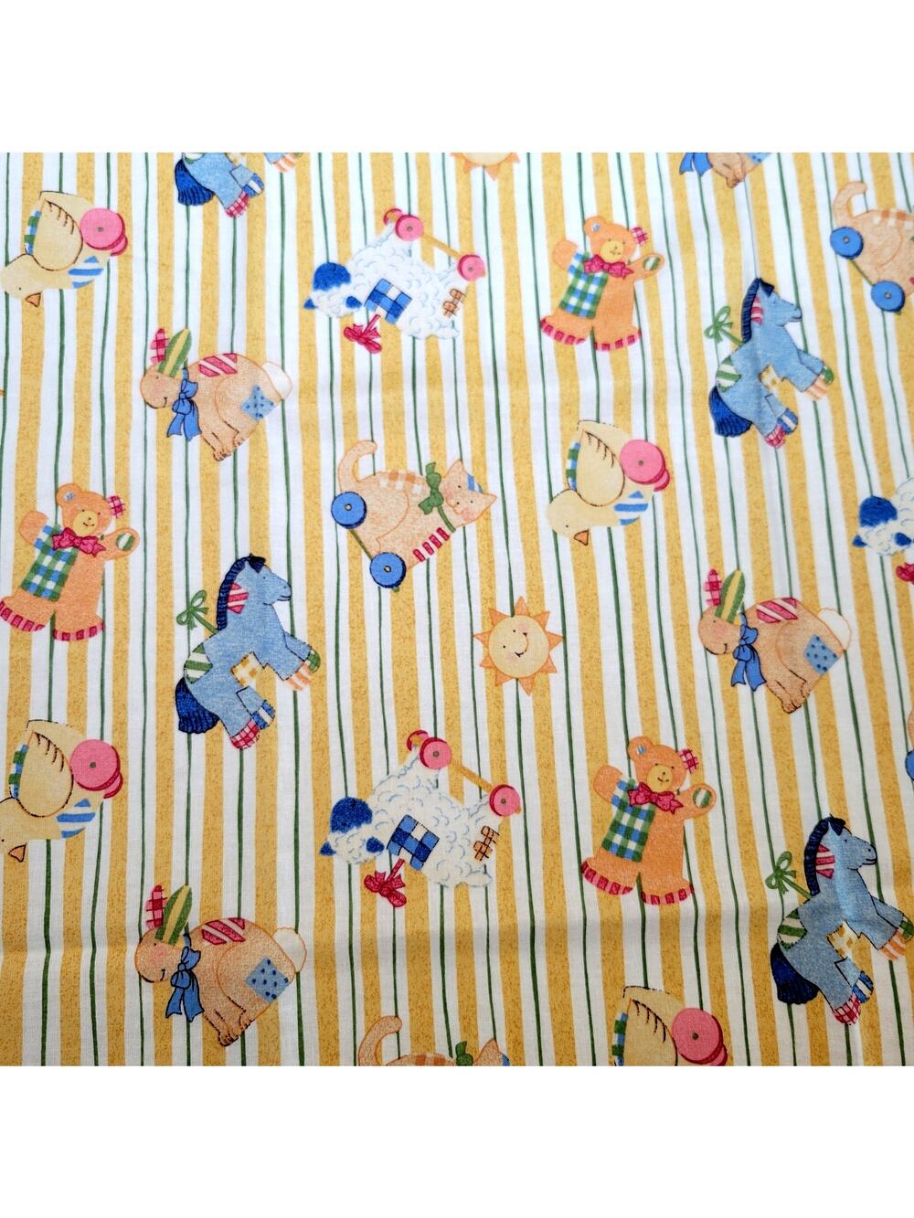 Toy Chest Animal Toss Fabric 2 yd x44" Bears Horse Quilt Sewing DIY Susan Winget